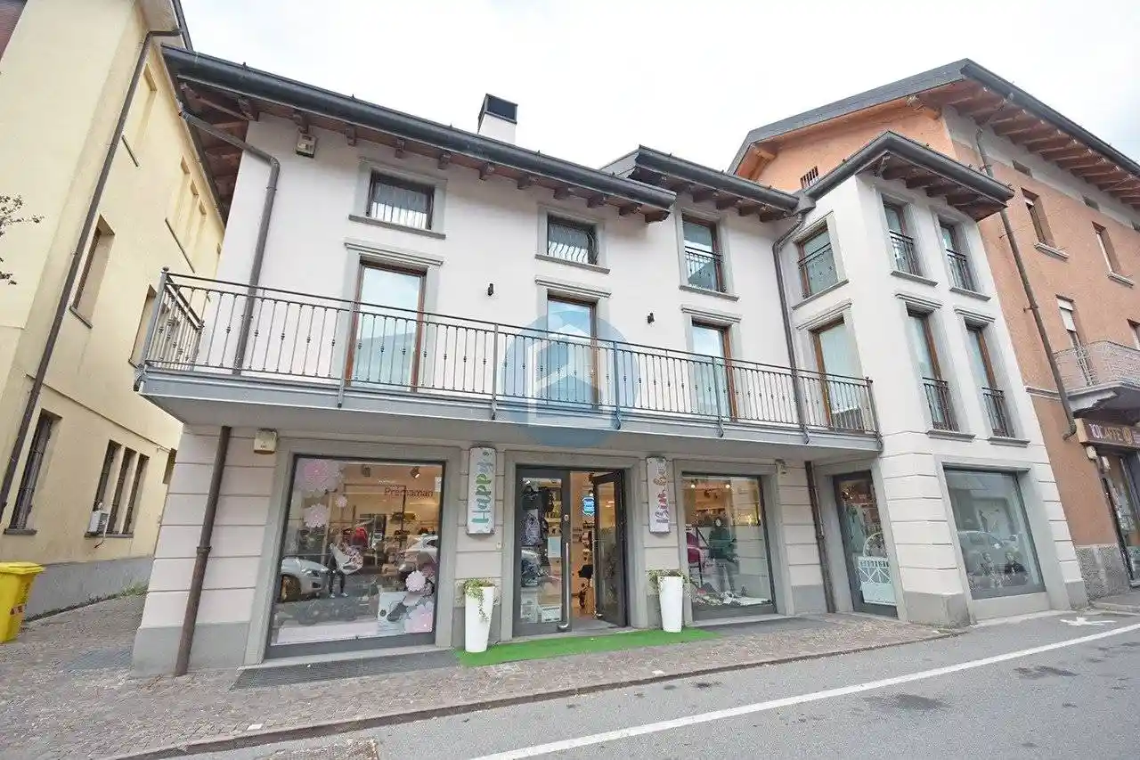 Villa in vendita a Darfo Boario Terme