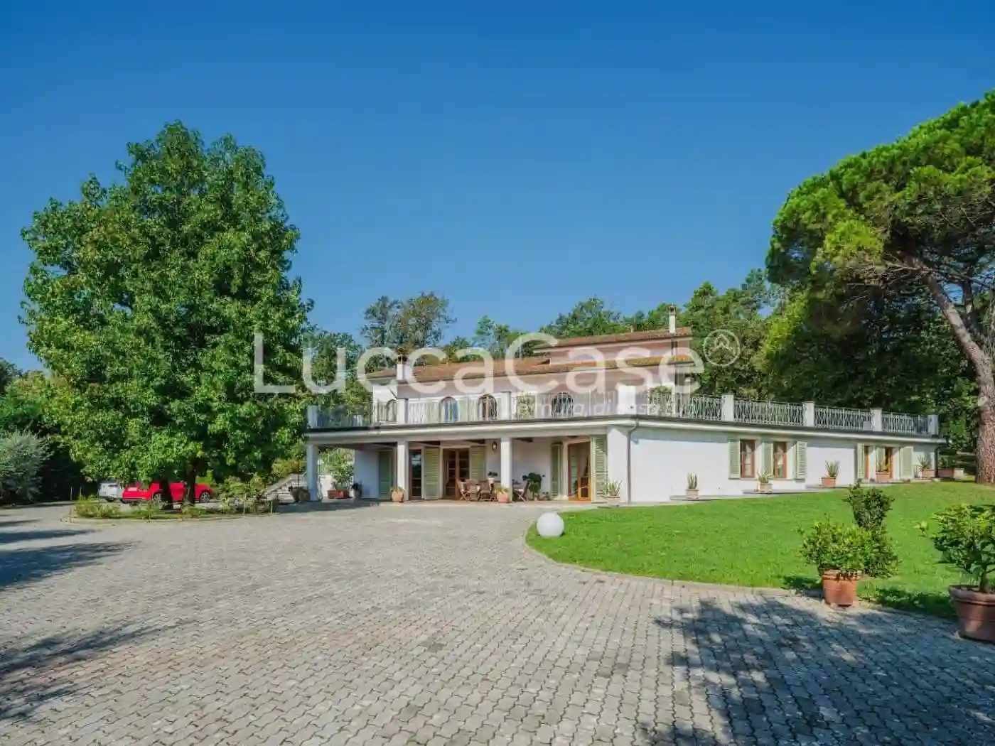 Villa - foto 2