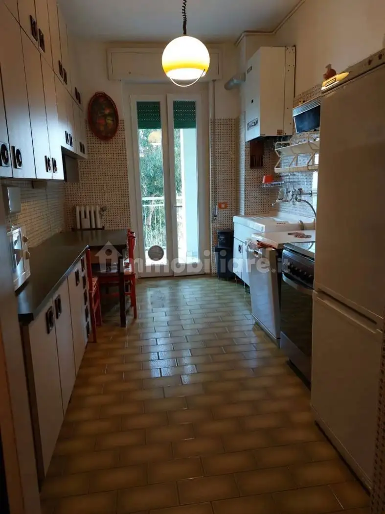 Trilocale buono stato, secondo piano, Pineta, Arenzano - foto 3