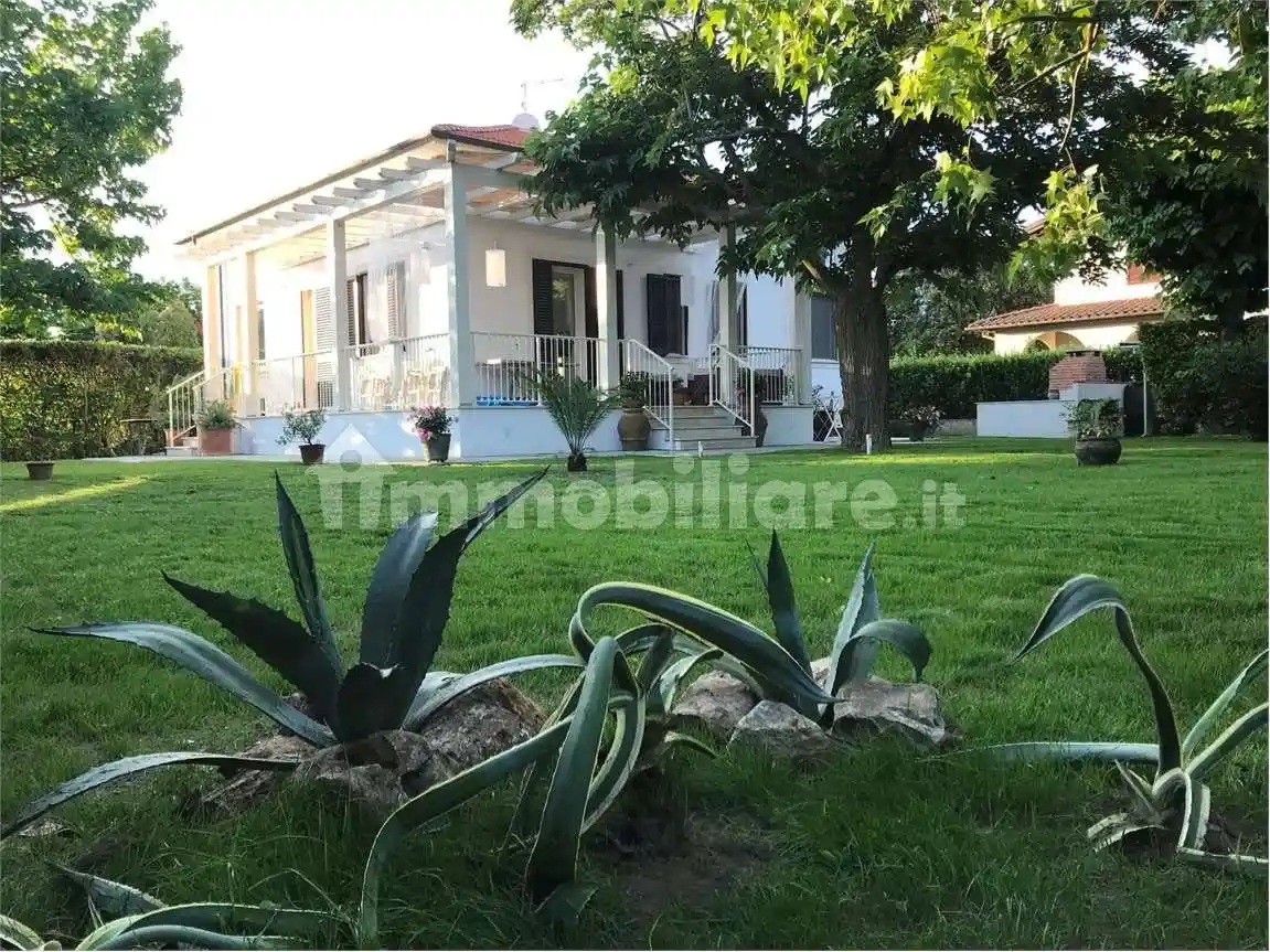 Villa in affitto a Forte dei Marmi