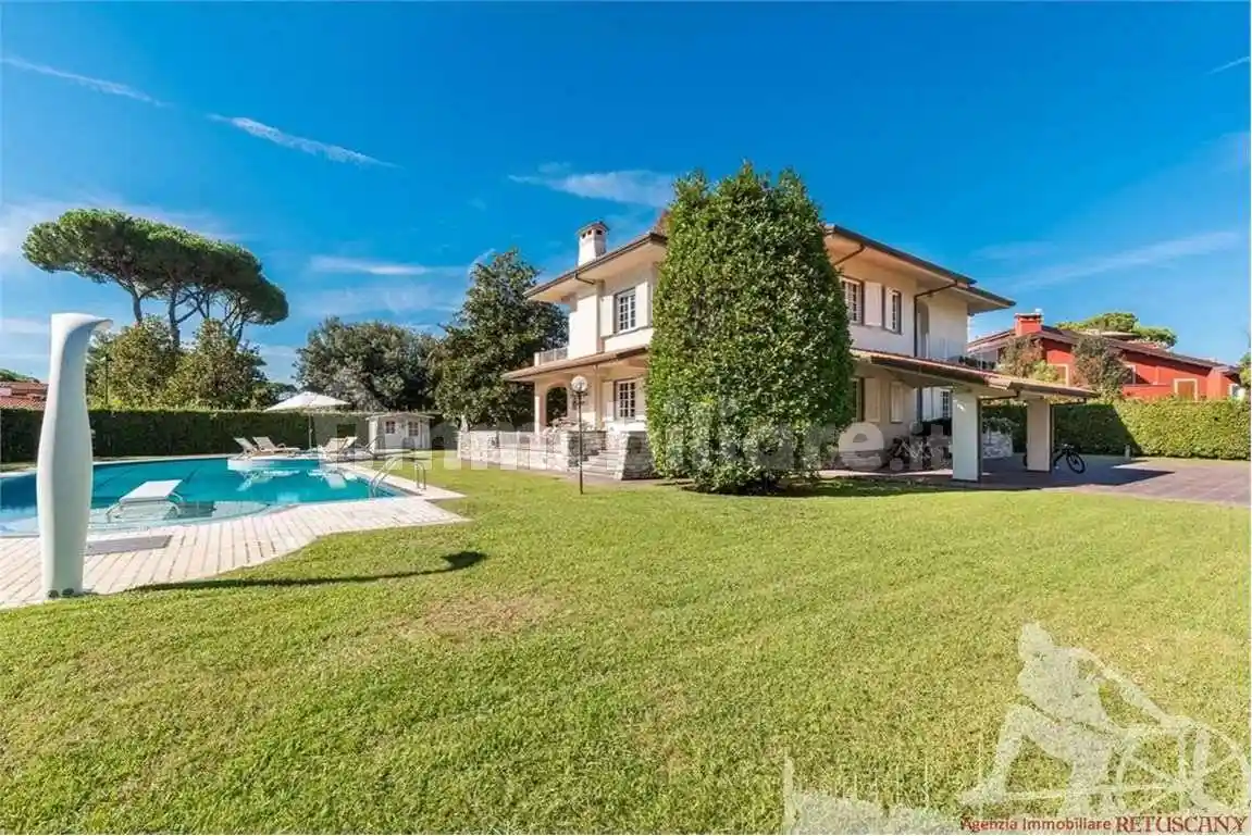 Villa unifamiliare, ottimo stato, 450 m², Roma Imperiale, Forte dei Marmi - foto 4