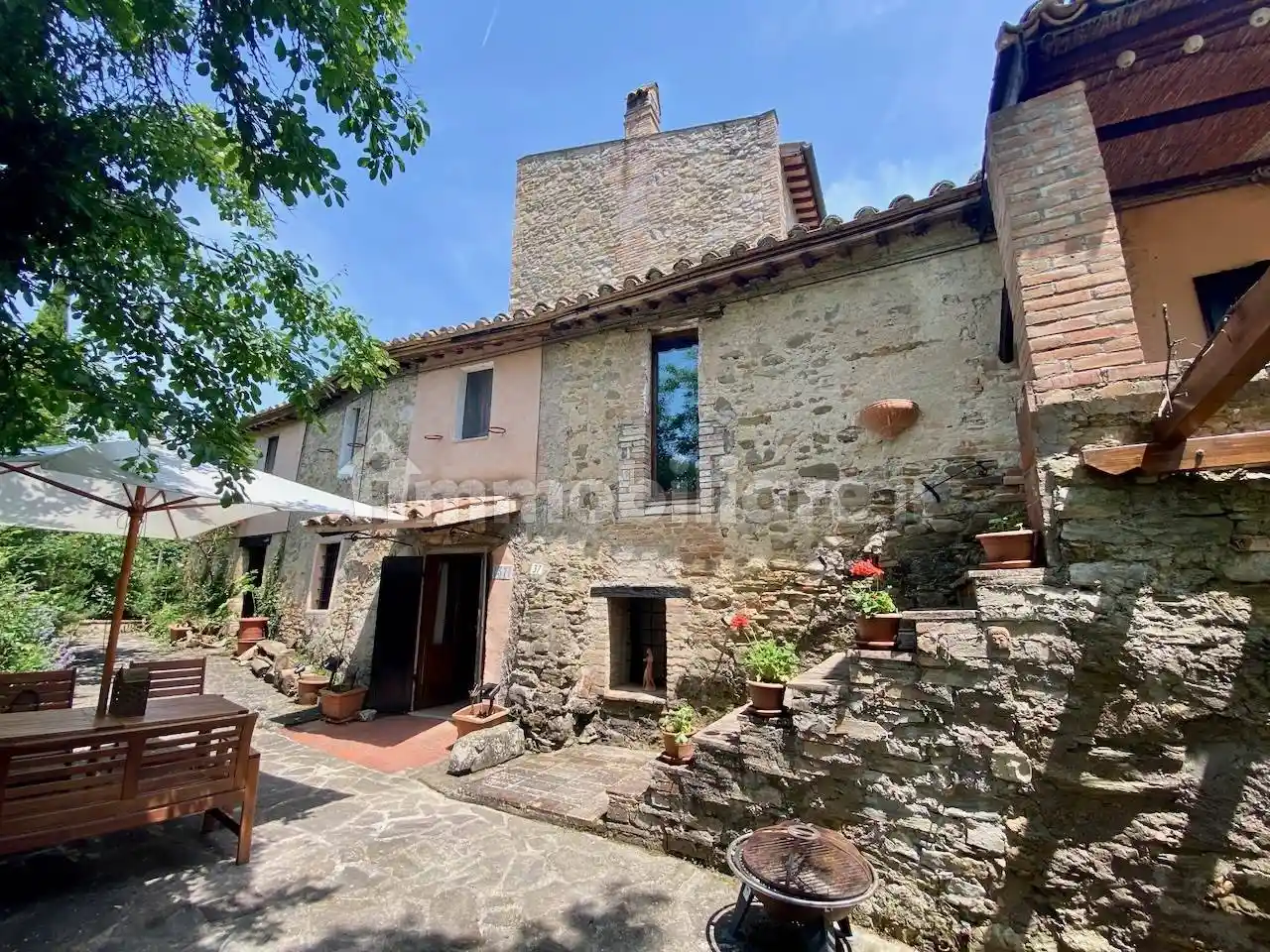 Rustico - Casale in vendita a San Venanzo