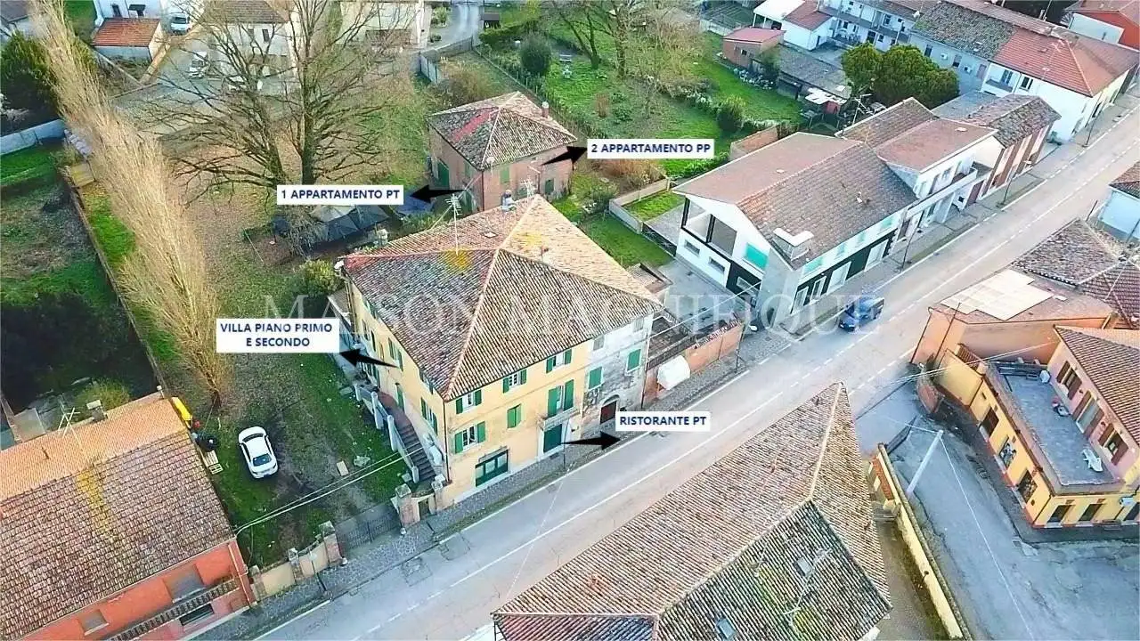 Villa in vendita a Argenta