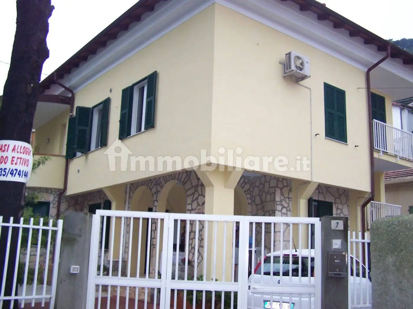 Appartamento in affitto a Laigueglia