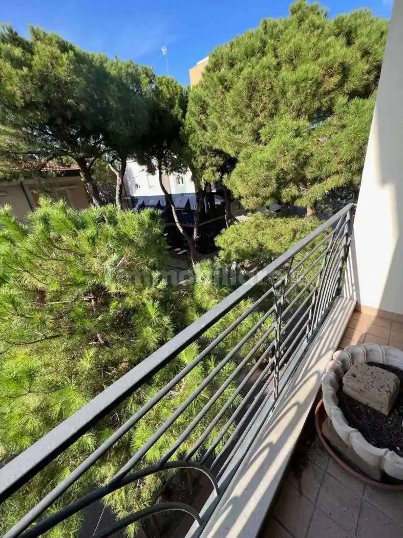 Quadrilocale viale Maria Ceccarini 27, Centro, Riccione - foto 4