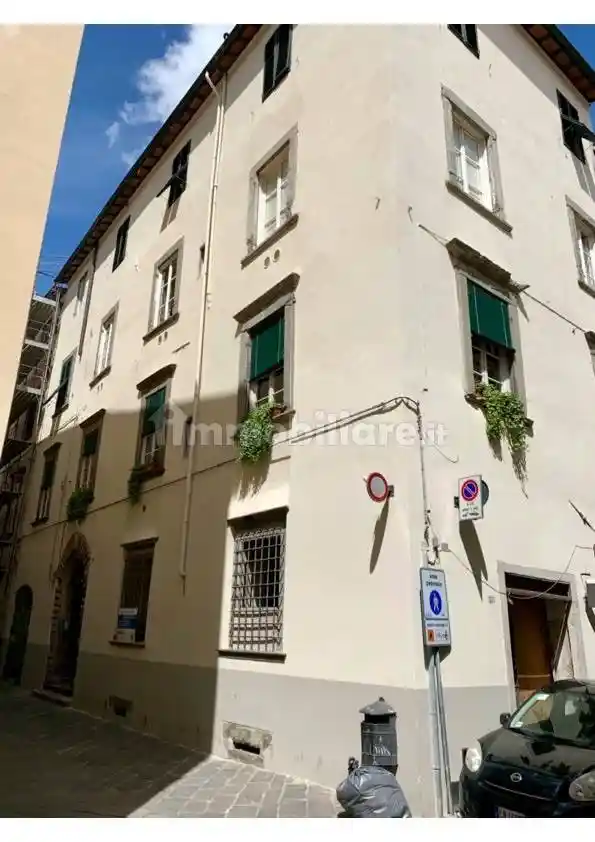 Appartamento in vendita a Lucca