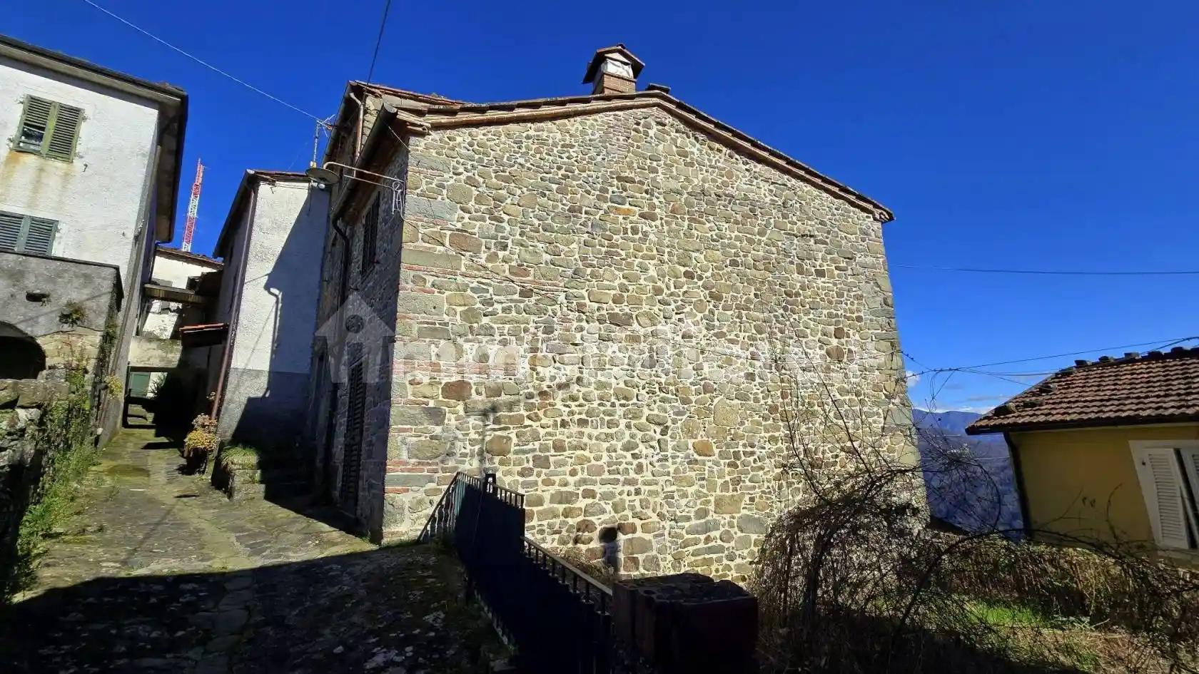 Casa indipendente in vendita a Bagni di Lucca