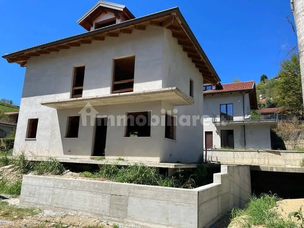 Villetta a schiera in vendita a Santo Stefano Roero