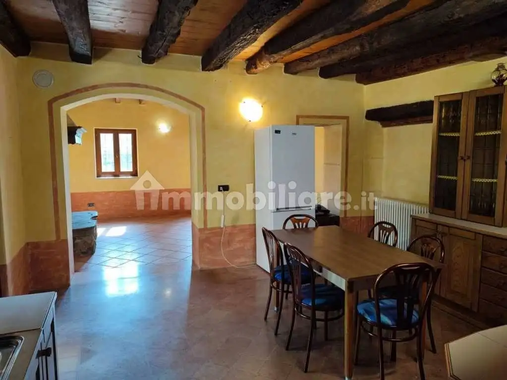 Terratetto plurifamiliare 300 m², buono stato, Villa Di Molvena, Colceresa - foto 2