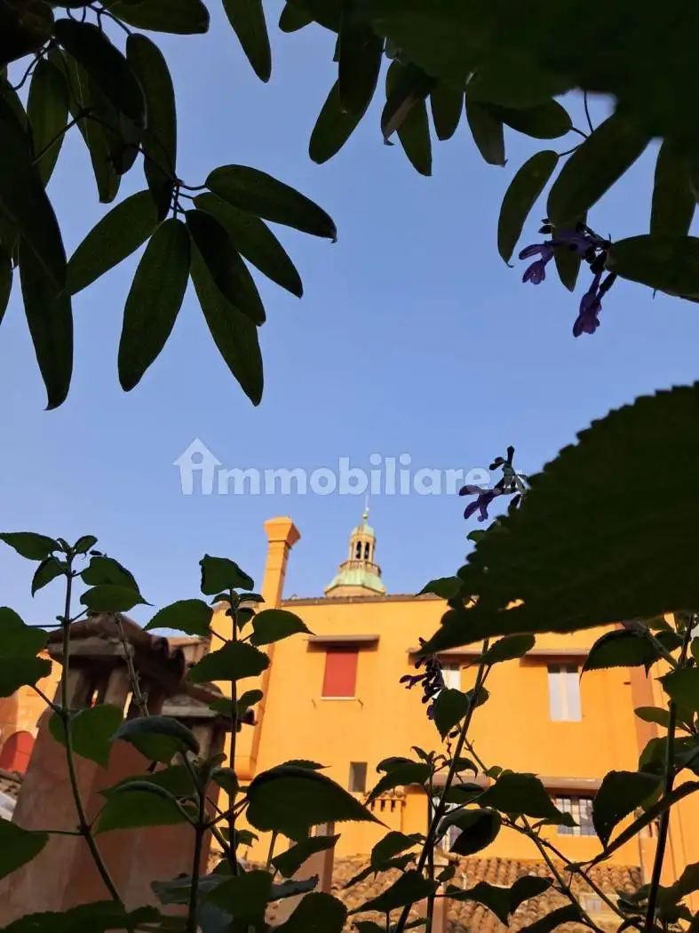 Appartamento in vendita a Bologna