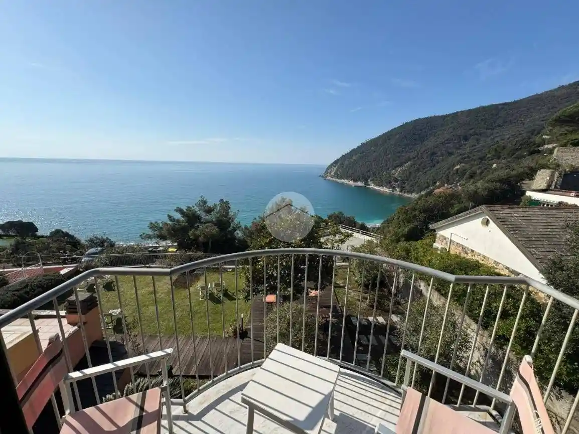 Appartamento in vendita a Moneglia