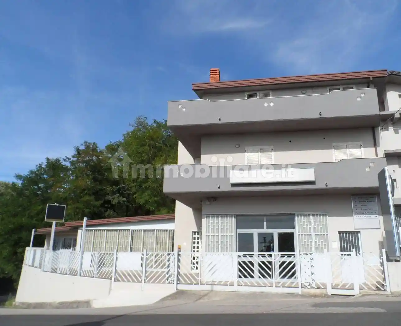 Palazzo - Edificio - foto 2