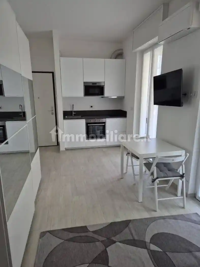 Appartamento in affitto a Saronno