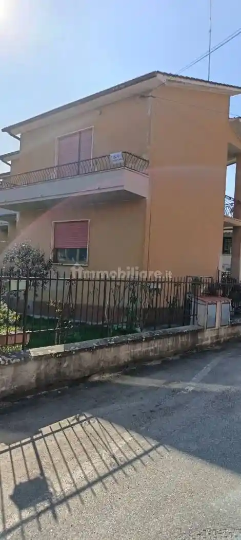 Quadrilocale via dei Donatori di Sangue 1, Vejano - foto 3