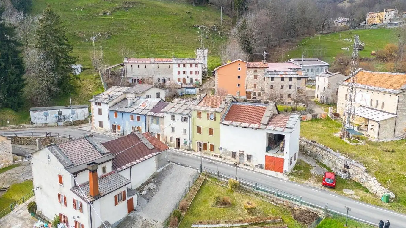 Rustico - Casale in vendita a Velo Veronese