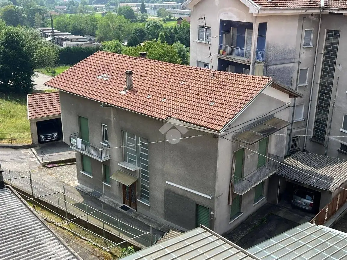 Casa indipendente in vendita a Coggiola