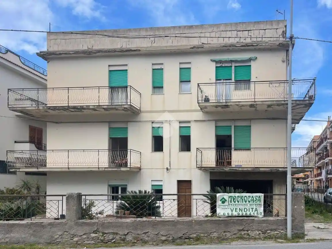 Appartamento in vendita a Falcone