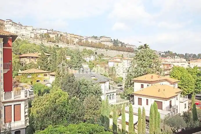 Appartamento in affitto a Bergamo