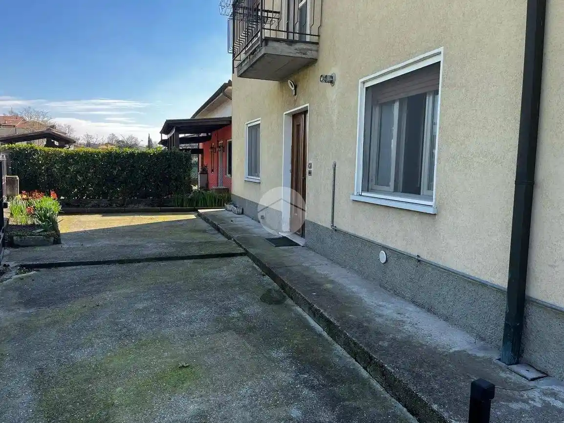 Trilocale piazza Mazzini 1, Centro, Capriano del Colle - foto 5