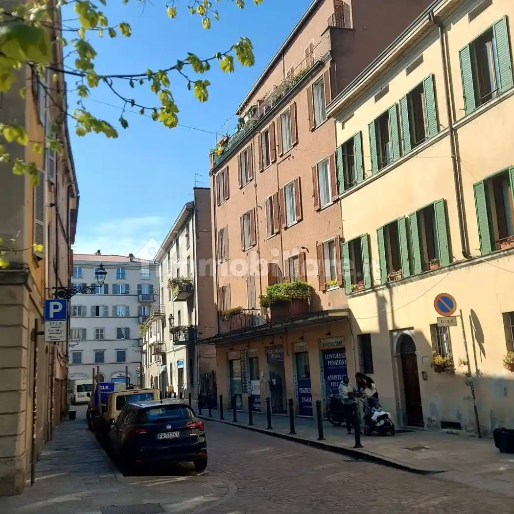 Appartamento in vendita a Parma