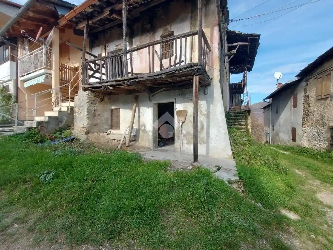 Rustico - Casale in vendita a Cumiana