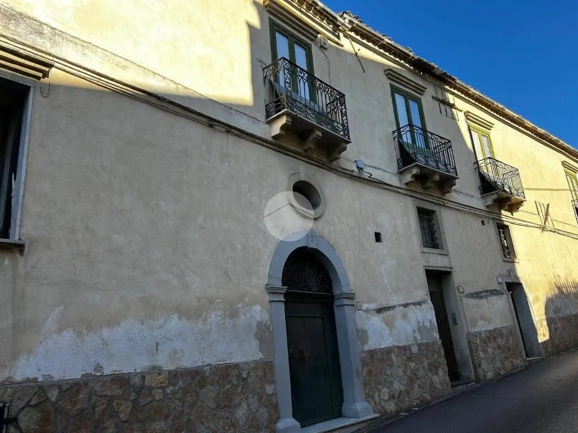 Casa indipendente in vendita a Bisignano
