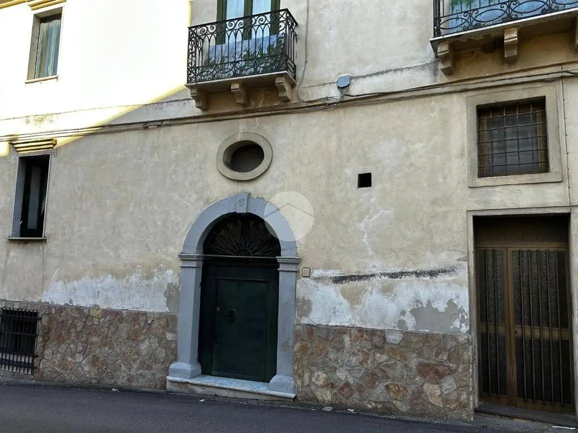 Casa indipendente in vendita a Bisignano