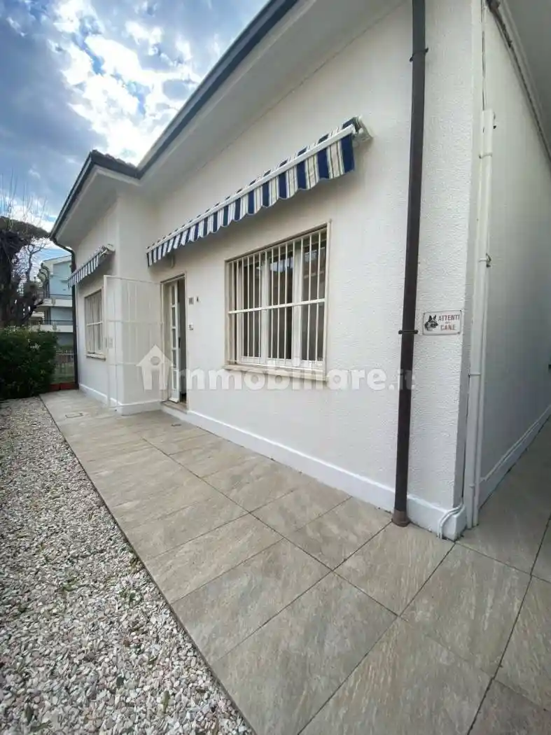Villa unifamiliare viale Tito Speri 6, Abissinia, Riccione - foto 5
