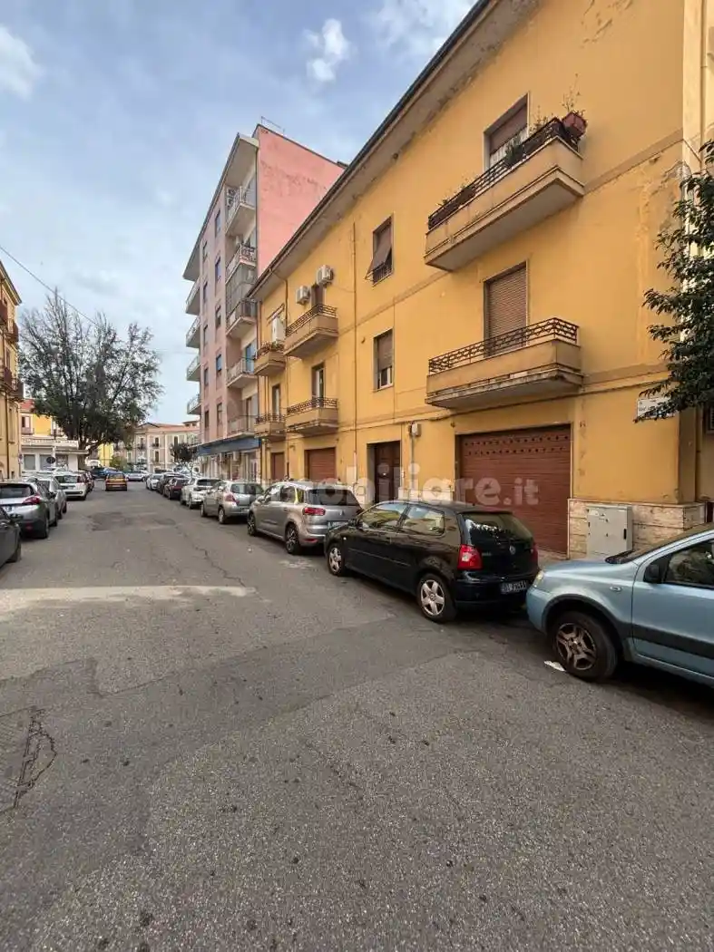 Quadrilocale via Luigi Picciotto 11, Centro Storico, Cosenza - foto 2