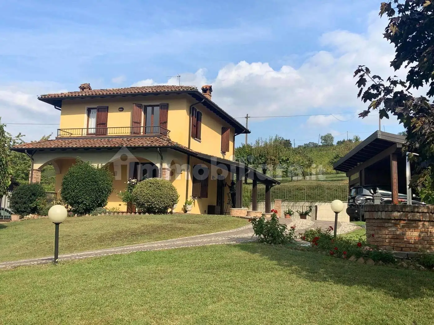 Villa in vendita a Pietra de' Giorgi
