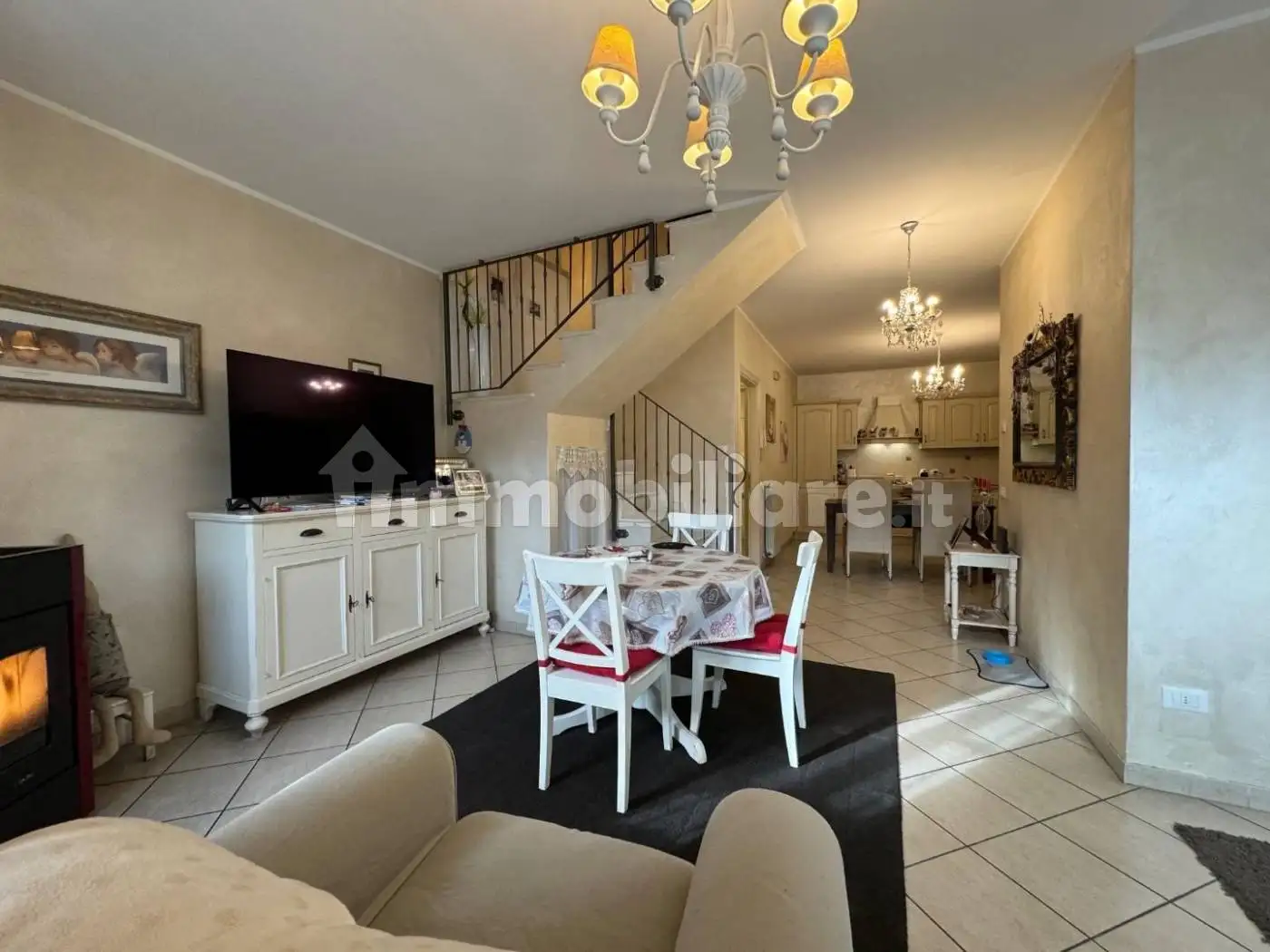 Casa indipendente in affitto a Seravezza