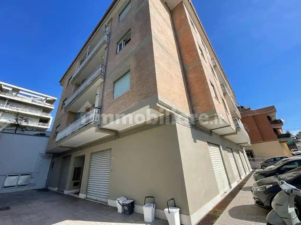 Appartamento in vendita a Ariccia