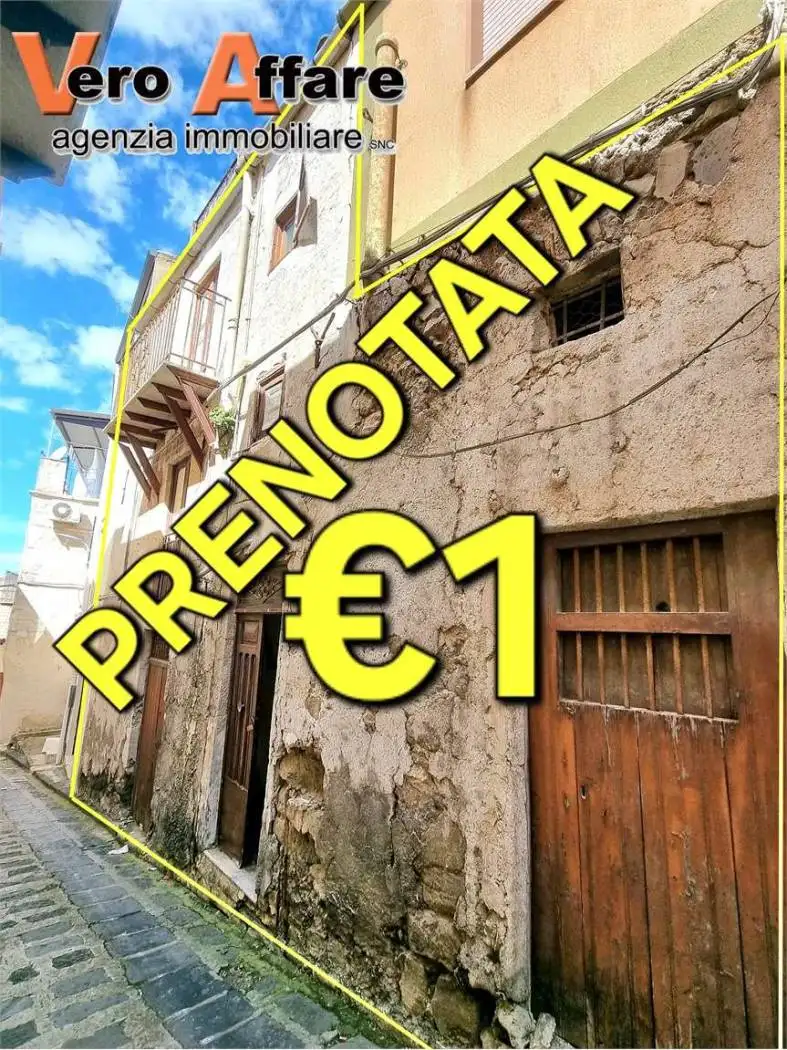 Casa indipendente in vendita a Sutera