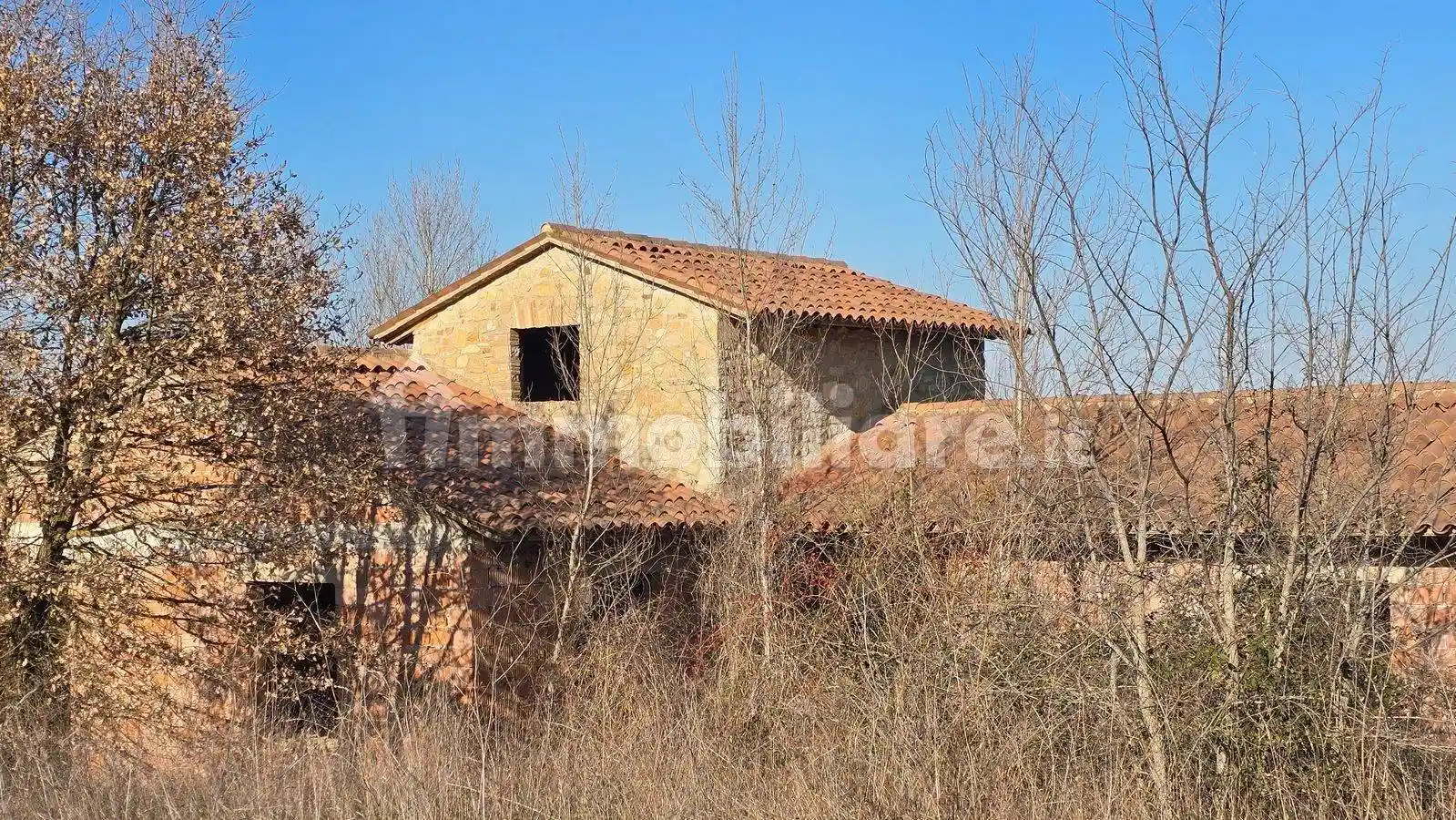 Rustico - Casale in vendita a Todi