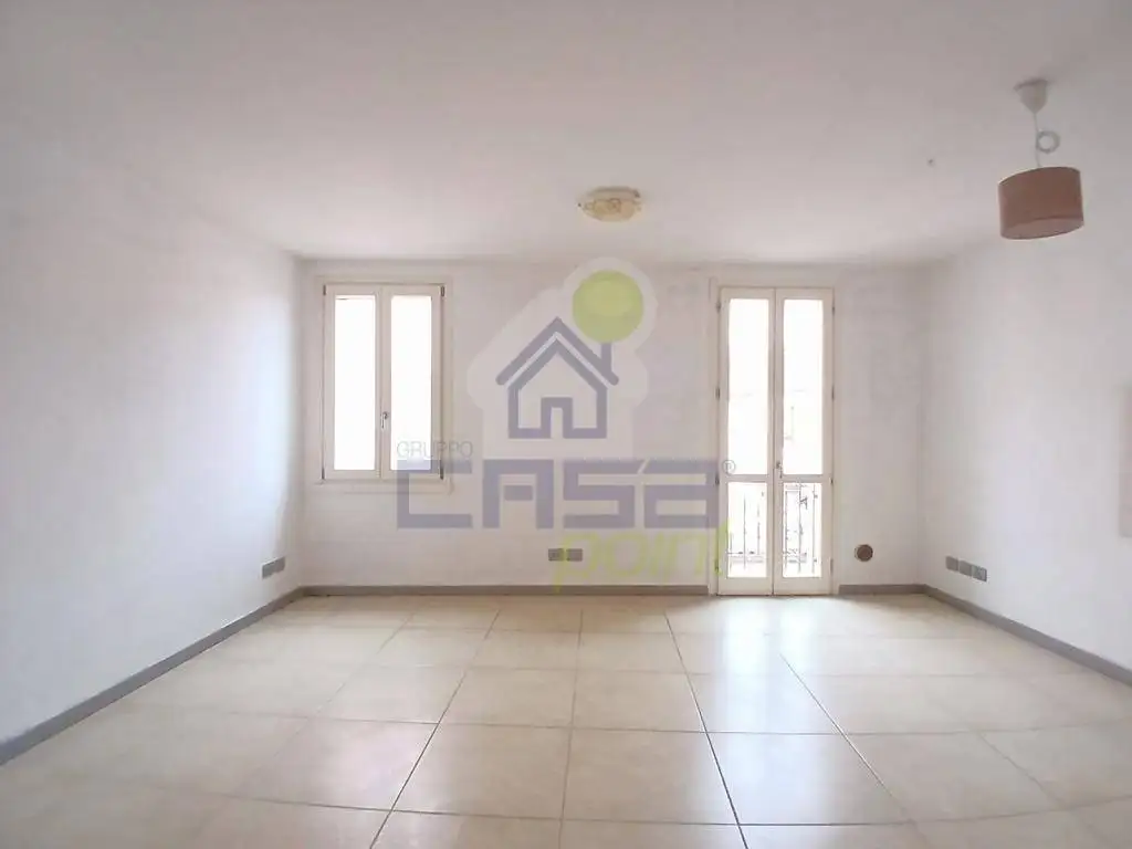 Quadrilocale via Garibaldi, 25, Centro, Torre de' Picenardi - foto 2