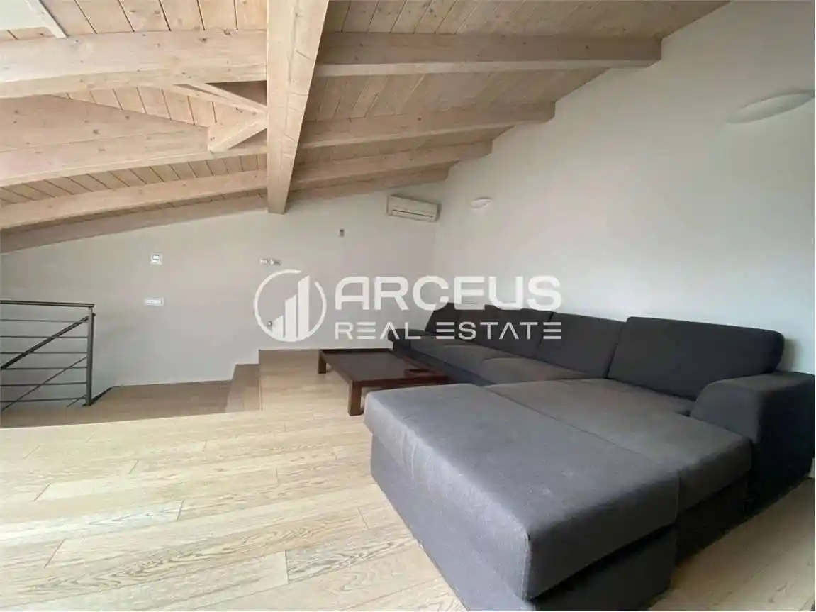 Appartamento piazza Mario Pasi, 11, Centro Storico, Trento - foto 2