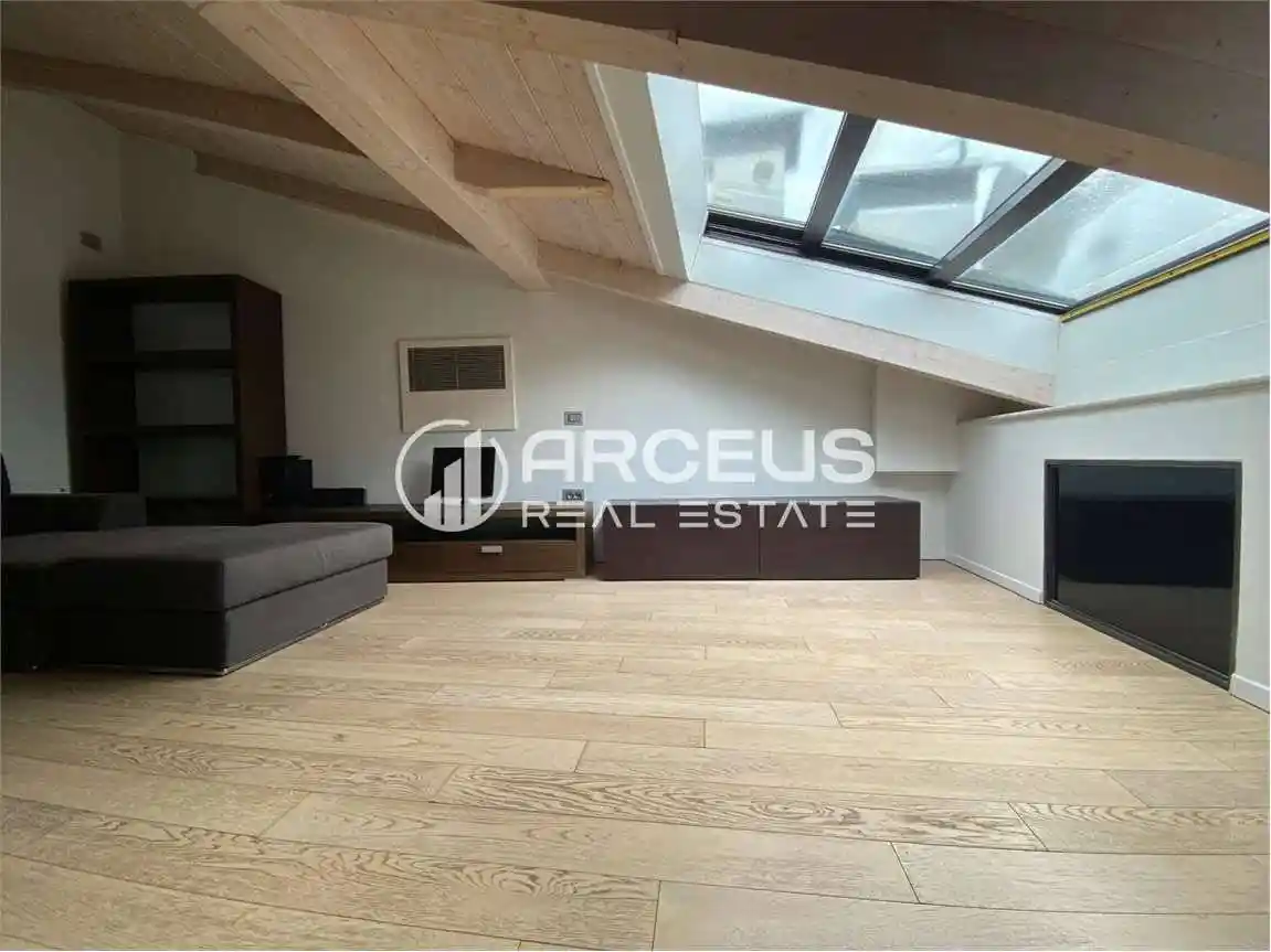 Appartamento piazza Mario Pasi, 11, Centro Storico, Trento - foto 4