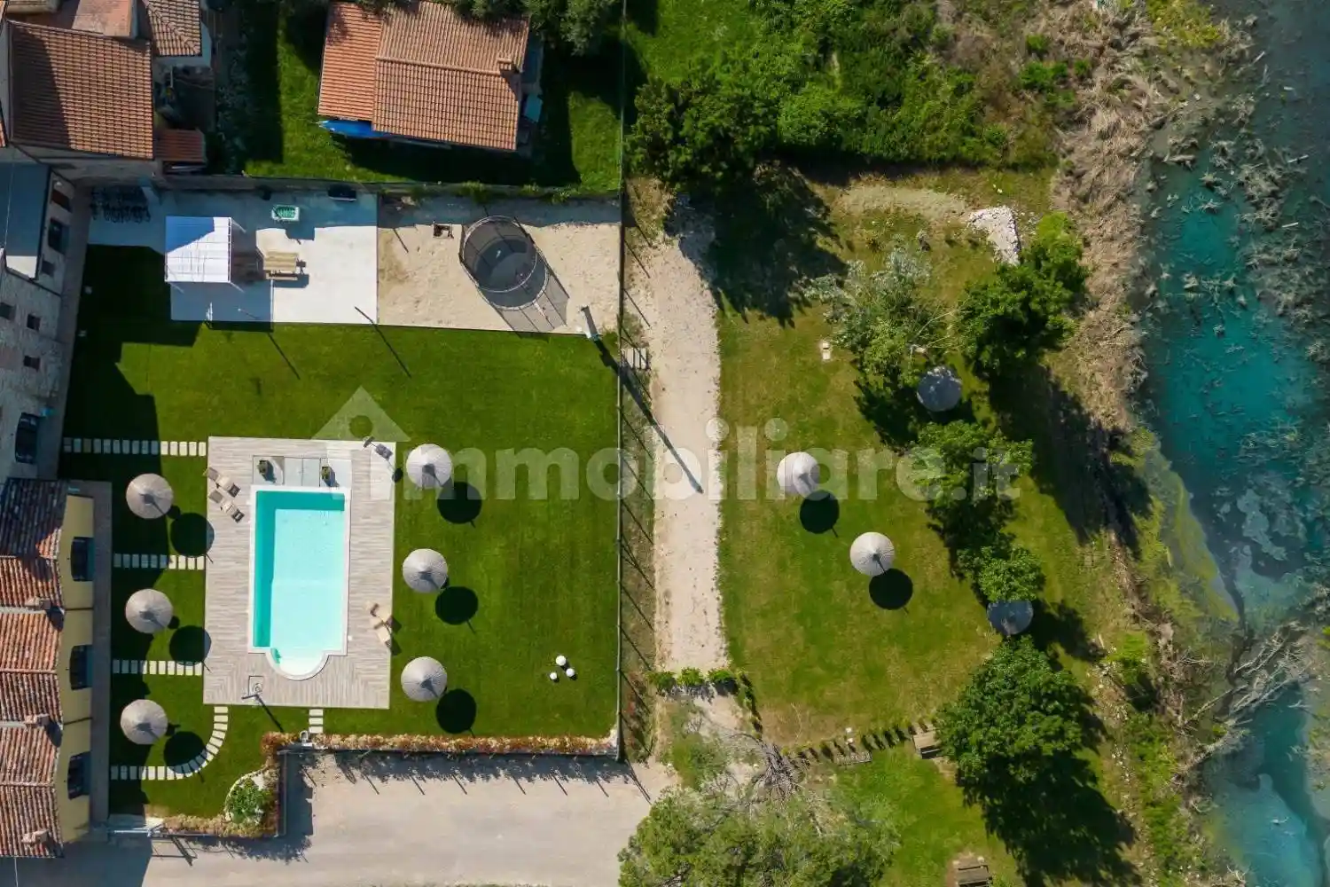 Villa in vendita a Magione