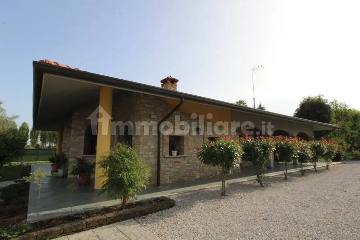 Villa in vendita a San Michele al Tagliamento