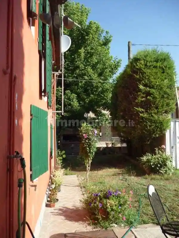 Appartamento in villa via del Gorgo 47, Aguscello, Ferrara - foto 2