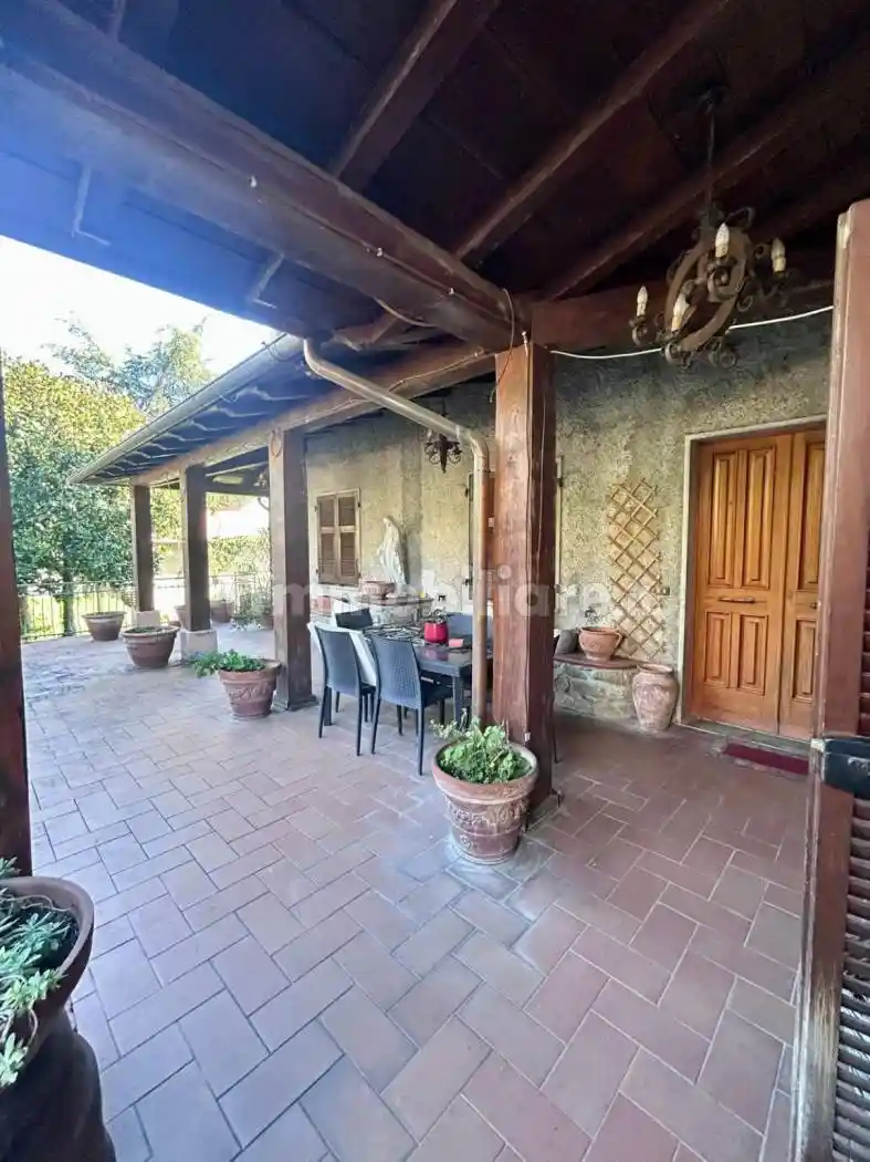 Casa indipendente in vendita a Fivizzano