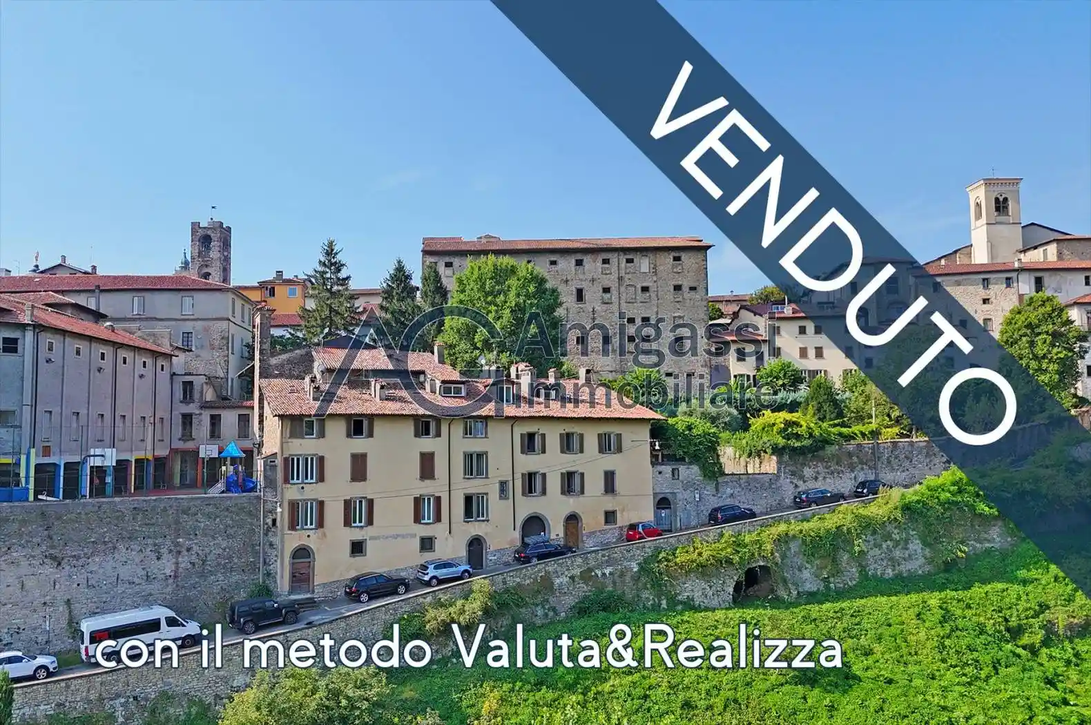 Appartamento in vendita a Bergamo