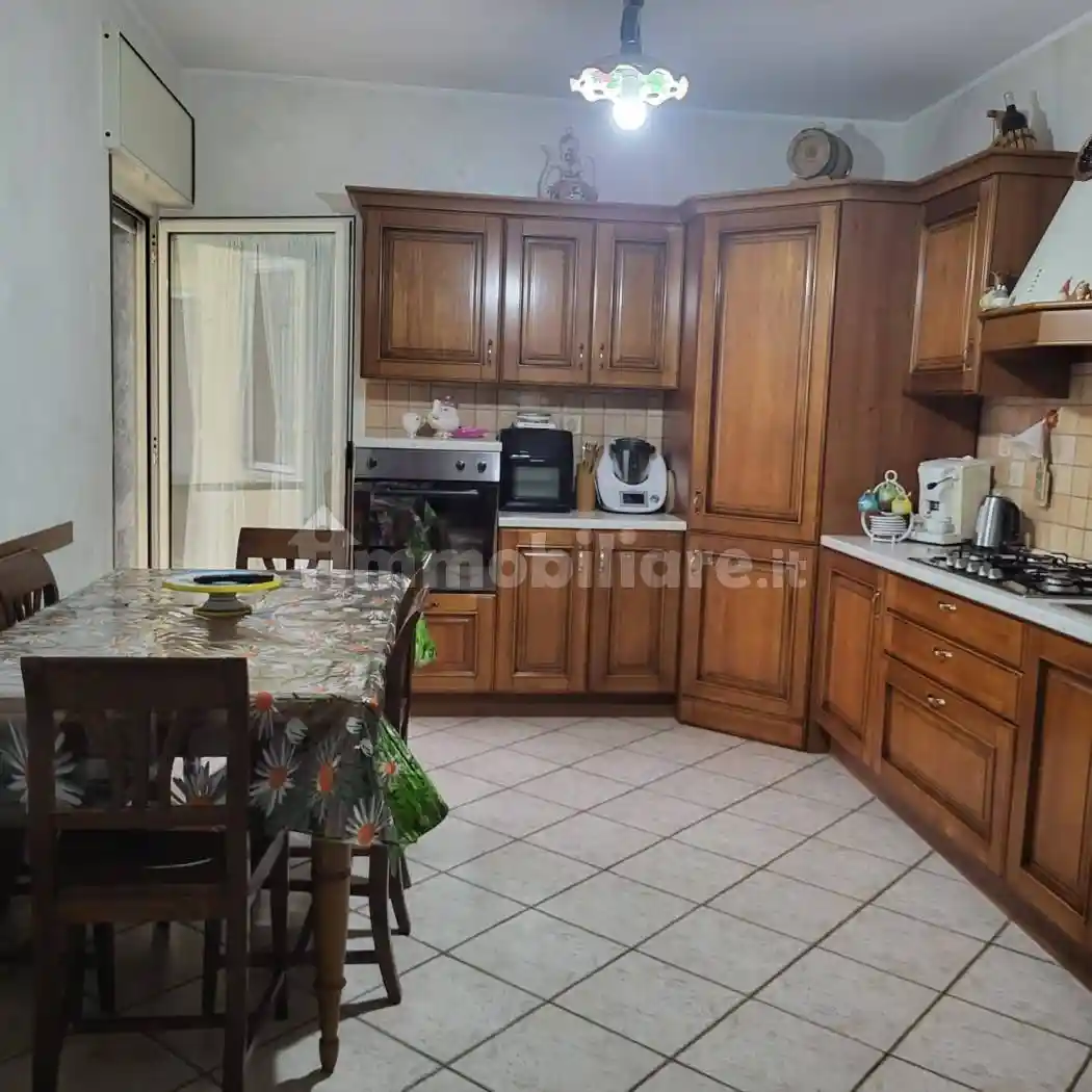 Appartamento buono stato, primo piano, Dugenta - foto 5