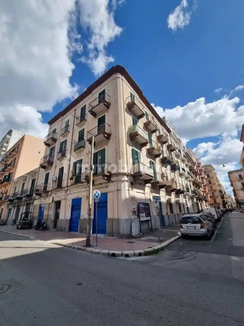 Appartamento in vendita a Taranto