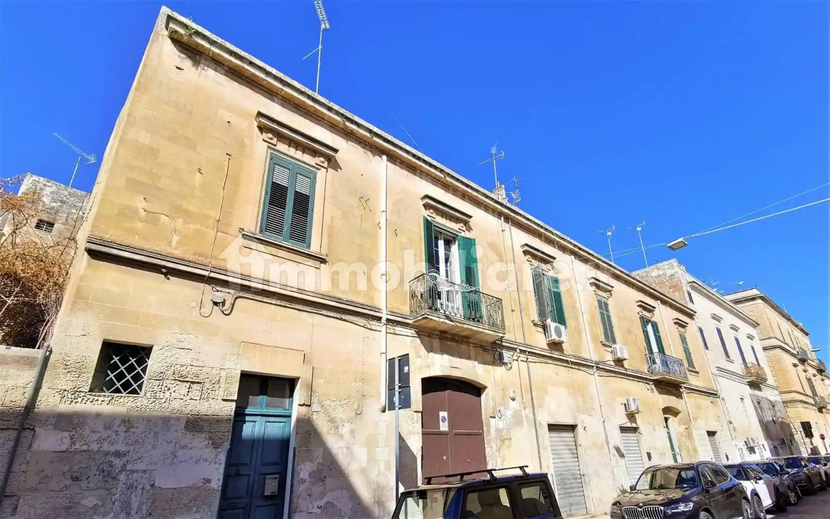 Palazzo - Edificio in vendita a Lecce