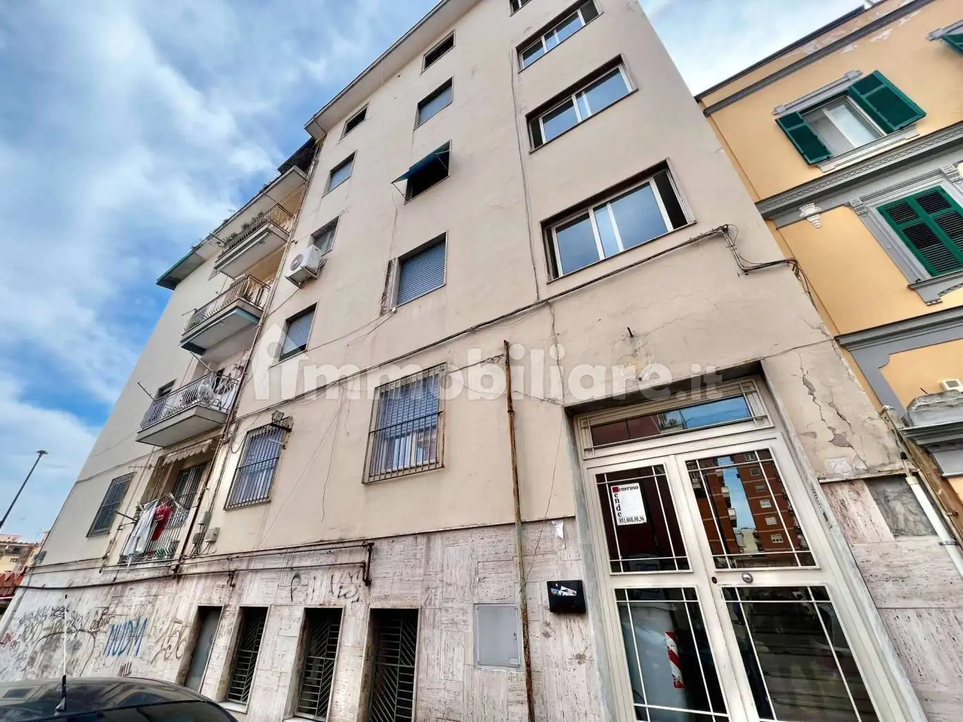 Appartamento in vendita a Napoli