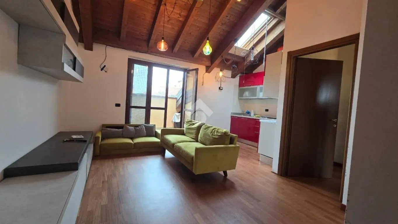 Mansarda via Caduti di Nassiriya 8, San Bovio San Felice, Peschiera Borromeo - foto 2