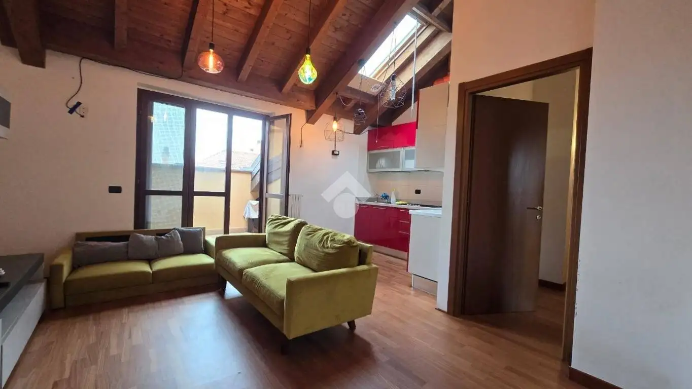 Mansarda via Caduti di Nassiriya 8, San Bovio San Felice, Peschiera Borromeo - foto 3