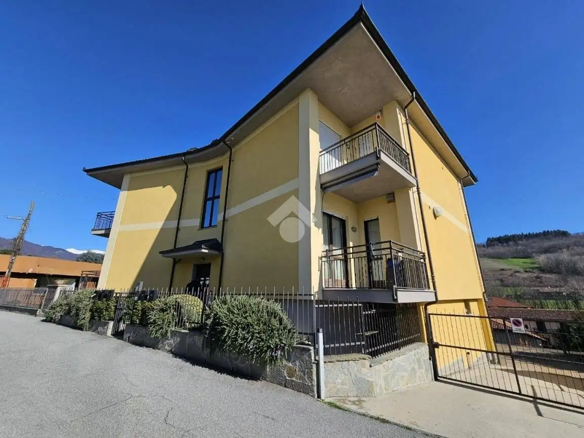 Appartamento in vendita a San Pietro Val Lemina