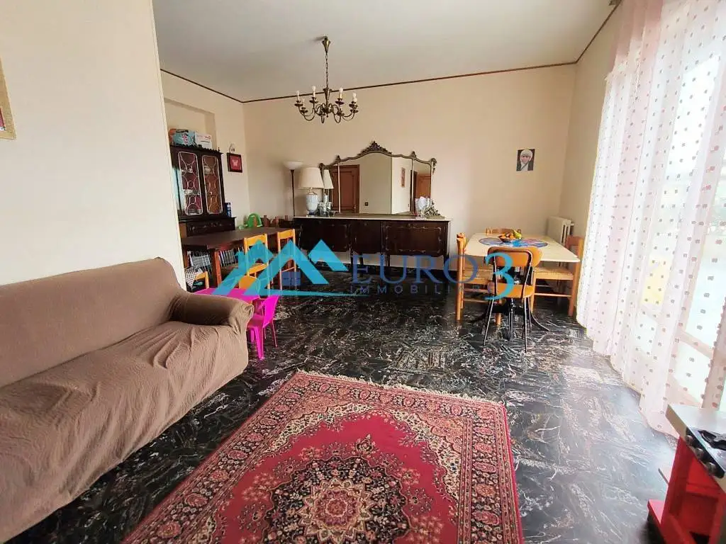 Appartamento in vendita a Castignano